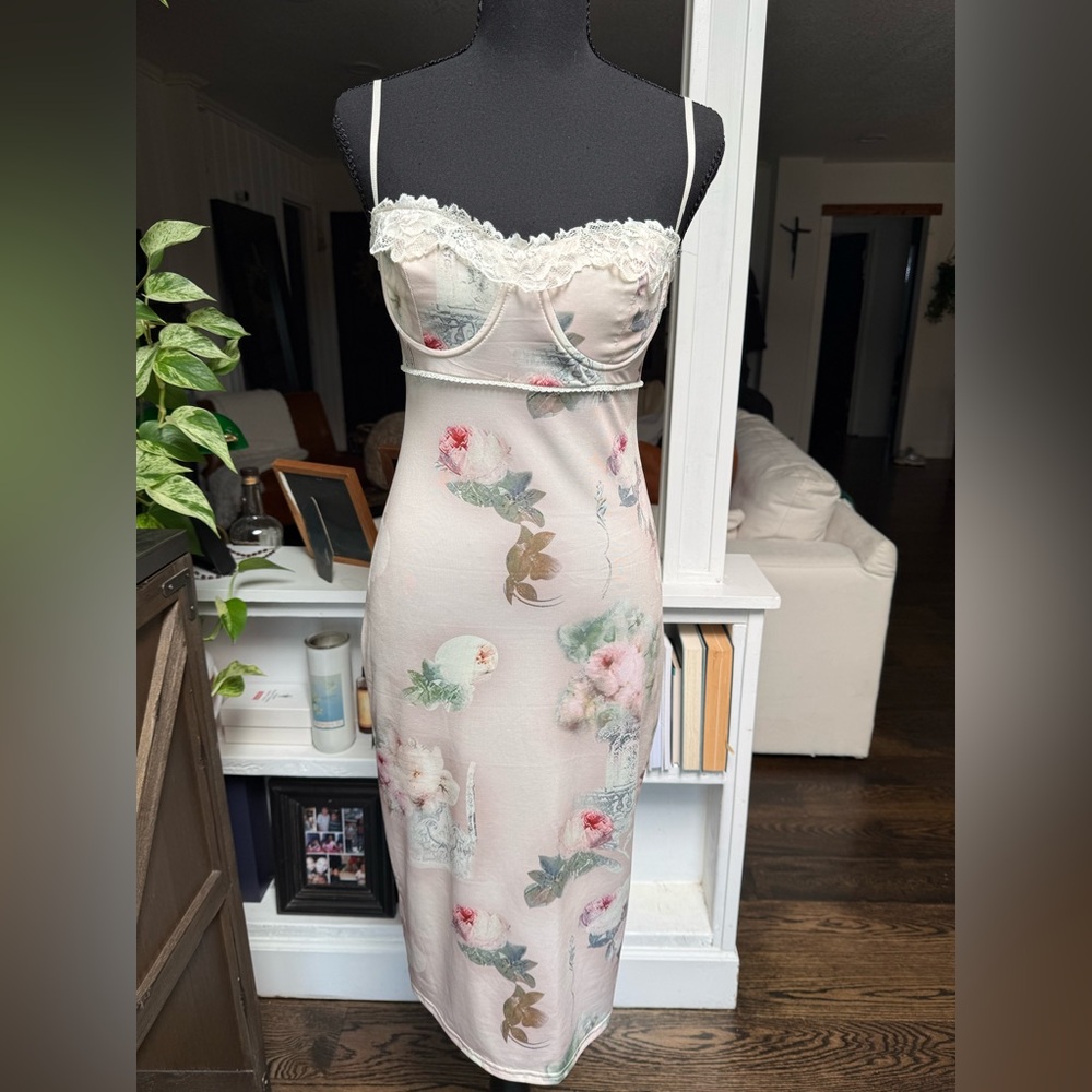 Floral Lace Trim Slip Dress in Blush Pink